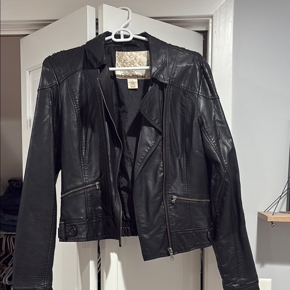 Arden B Black Leather Jacket Asymmetrical Zipper Fitted